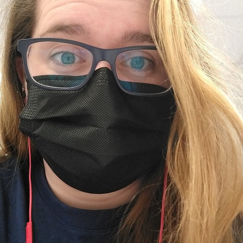 Meet your Posher, Marissa